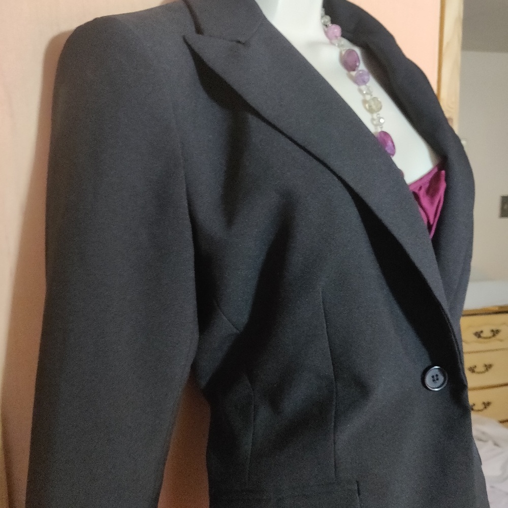 New York & Company Size 12 Women's Blazer in Black